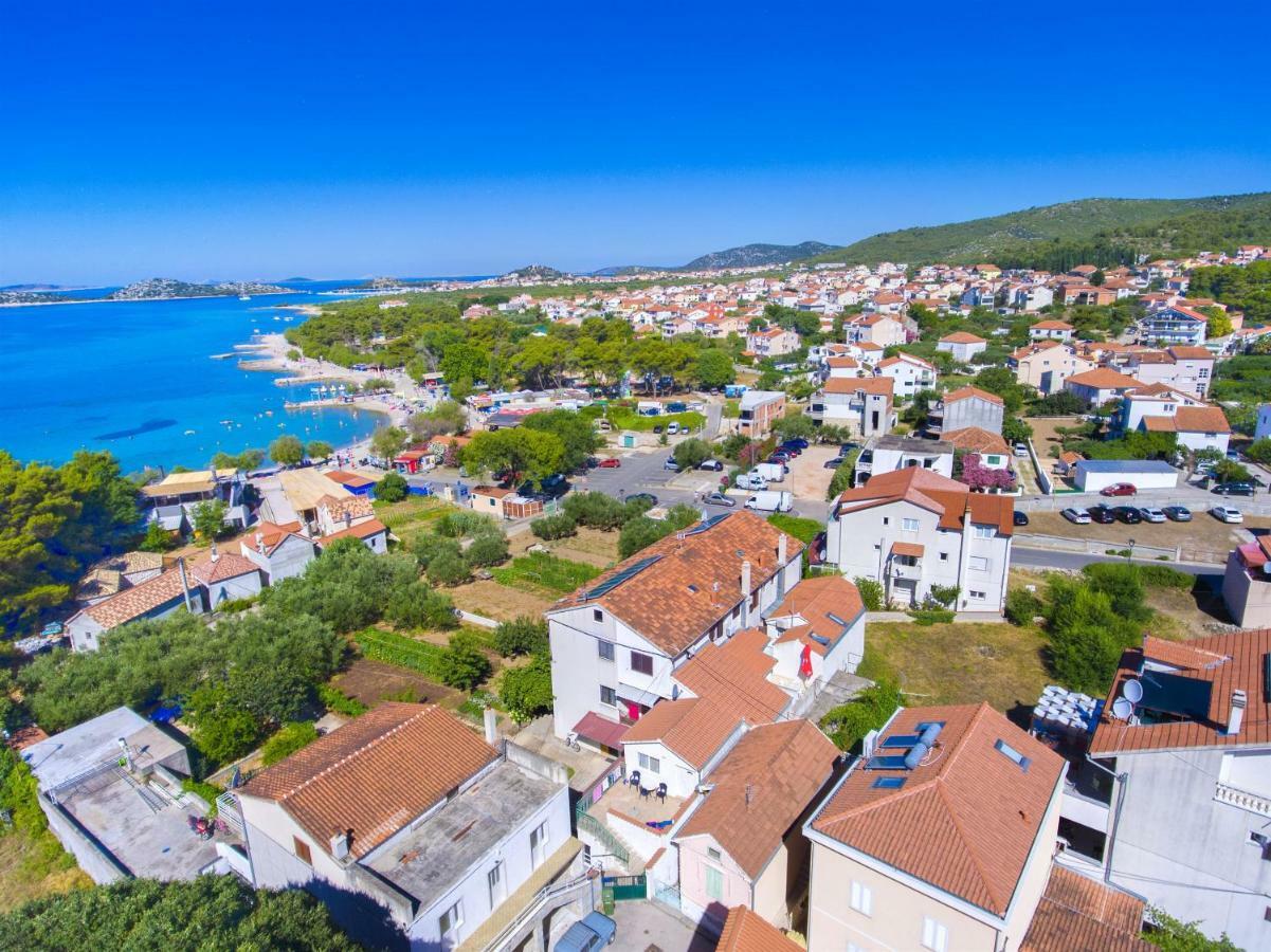 Apartments Grgo Vodice Exteriör bild